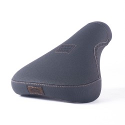 SELLE BMX PIVOTAL MID CULT X VANS OLD SKOOL PRO